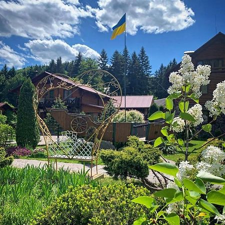Готель Жди Ня Єво Instagram Zhdenievo Hotel Zhdeniievo Εξωτερικό φωτογραφία