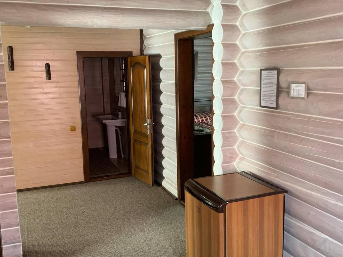 Готель Жди Ня Єво Instagram Zhdenievo Hotel Zhdeniievo Εξωτερικό φωτογραφία